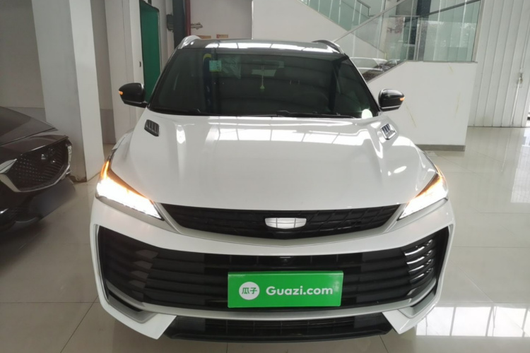 GEELY Coolray 2026 #3 GEELY Coolray 2026 car image #3