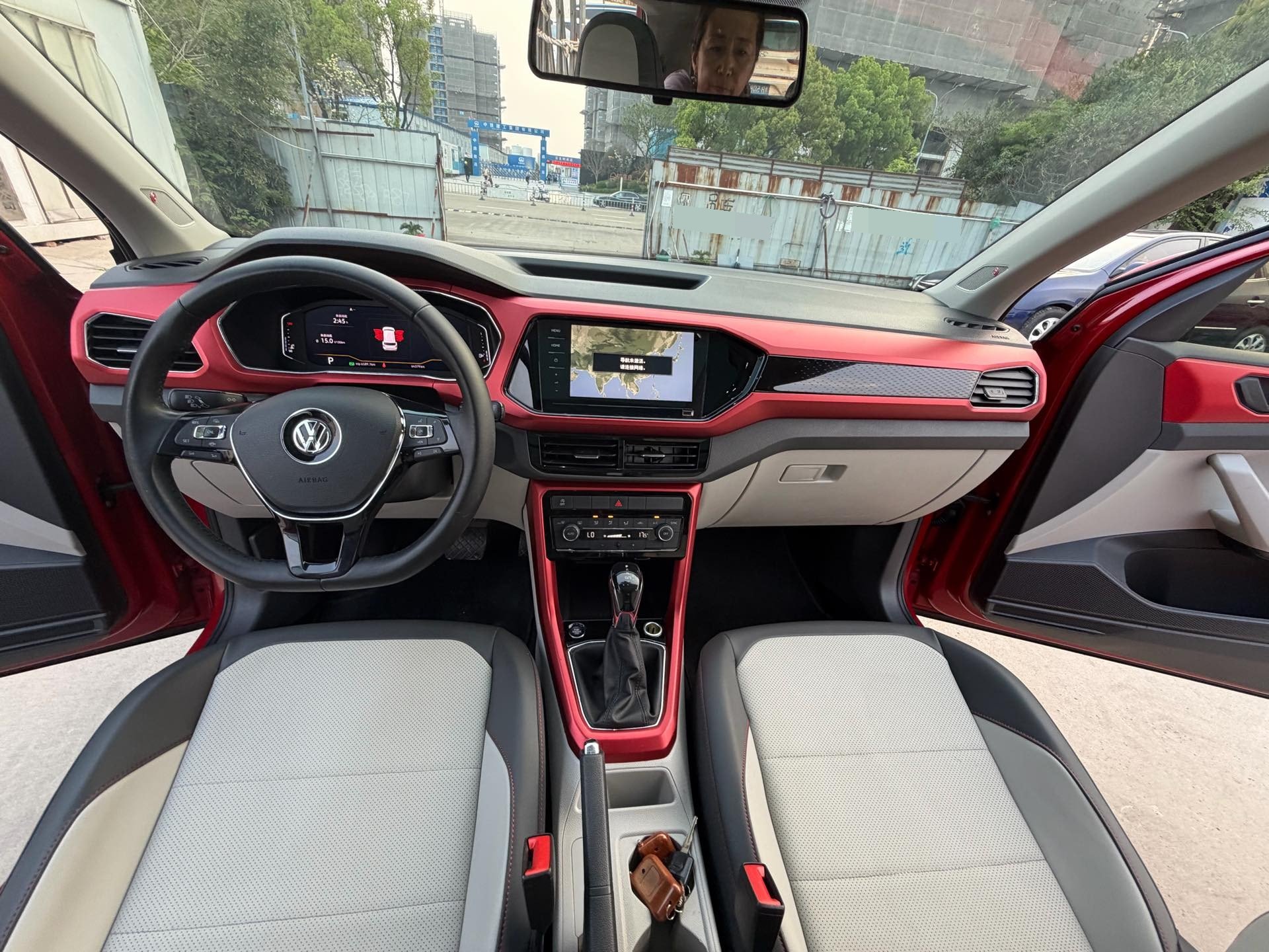 Volkswagen T-Cross 2019 car image #7