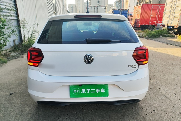 Volkswagen Polo 2020 car image #4