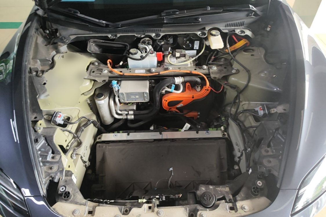 Tesla Model 3 2024 car image #6
