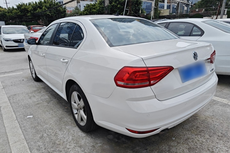 Volkswagen Lavida 2019 #5 Volkswagen Lavida 2019 car image #5