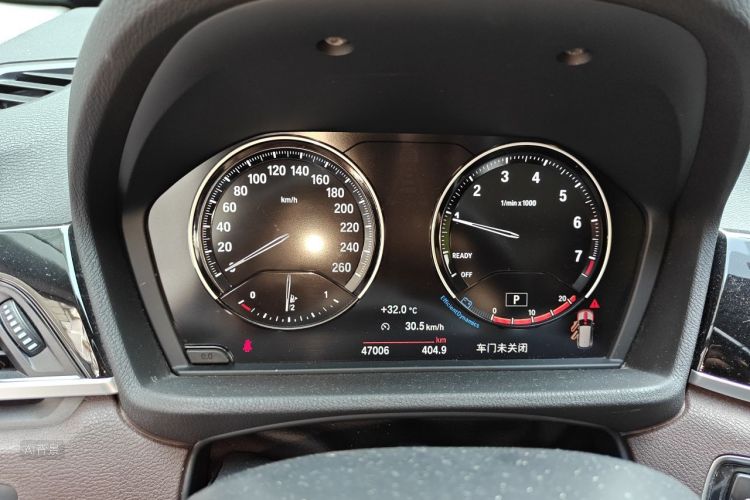 BMW X1 2020 car image #13