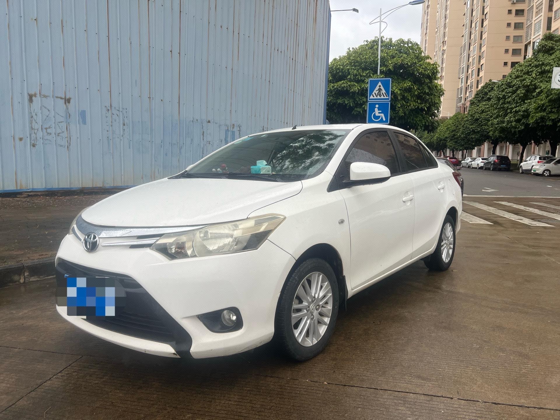 Toyota Vios 2014 Toyota Vios 2014 car image