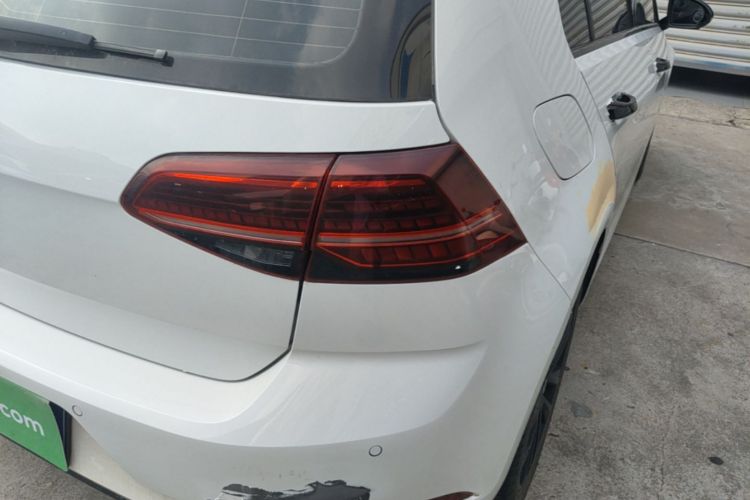 Volkswagen Golf 2019 #8 Volkswagen Golf 2019 car image #8