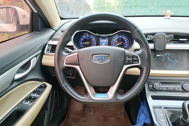 GEELY Emgrand 2018 #15 GEELY Emgrand 2018 car image #15
