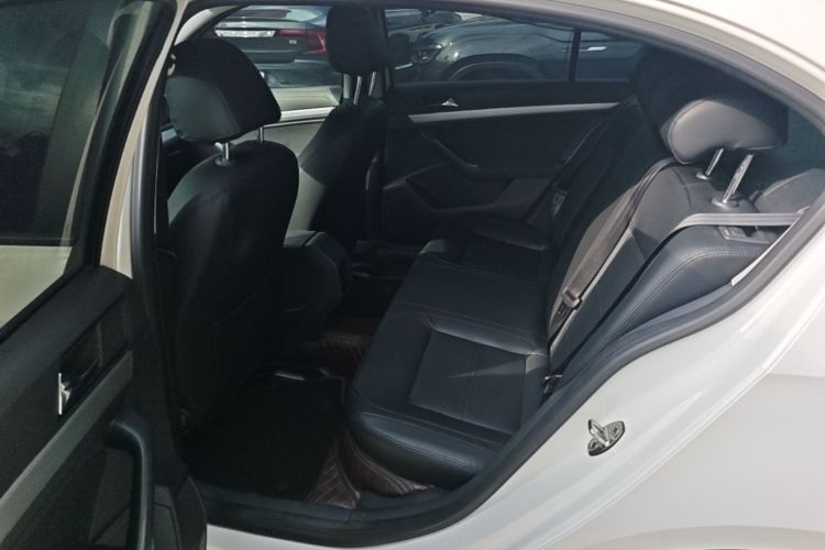 Volkswagen Lavida 2019 #17 Volkswagen Lavida 2019 car image #17