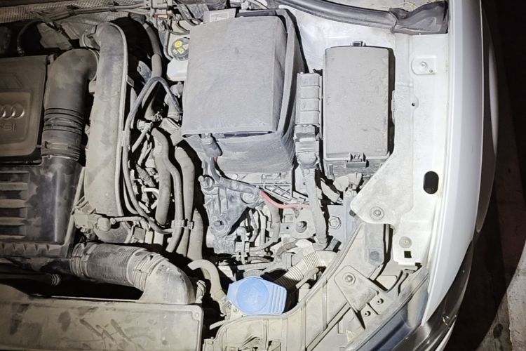 Audi A3 2017 car image #24
