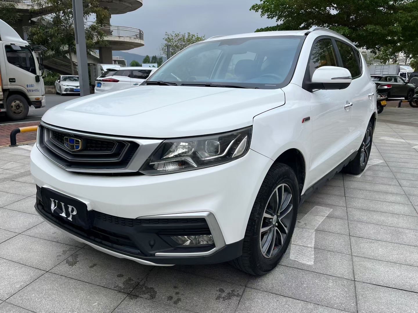 GEELY Vision X6 2018 car image 