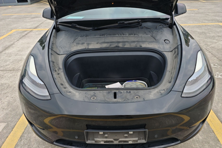 Tesla Model Y 2022 #20 Tesla Model Y 2022 car image #20