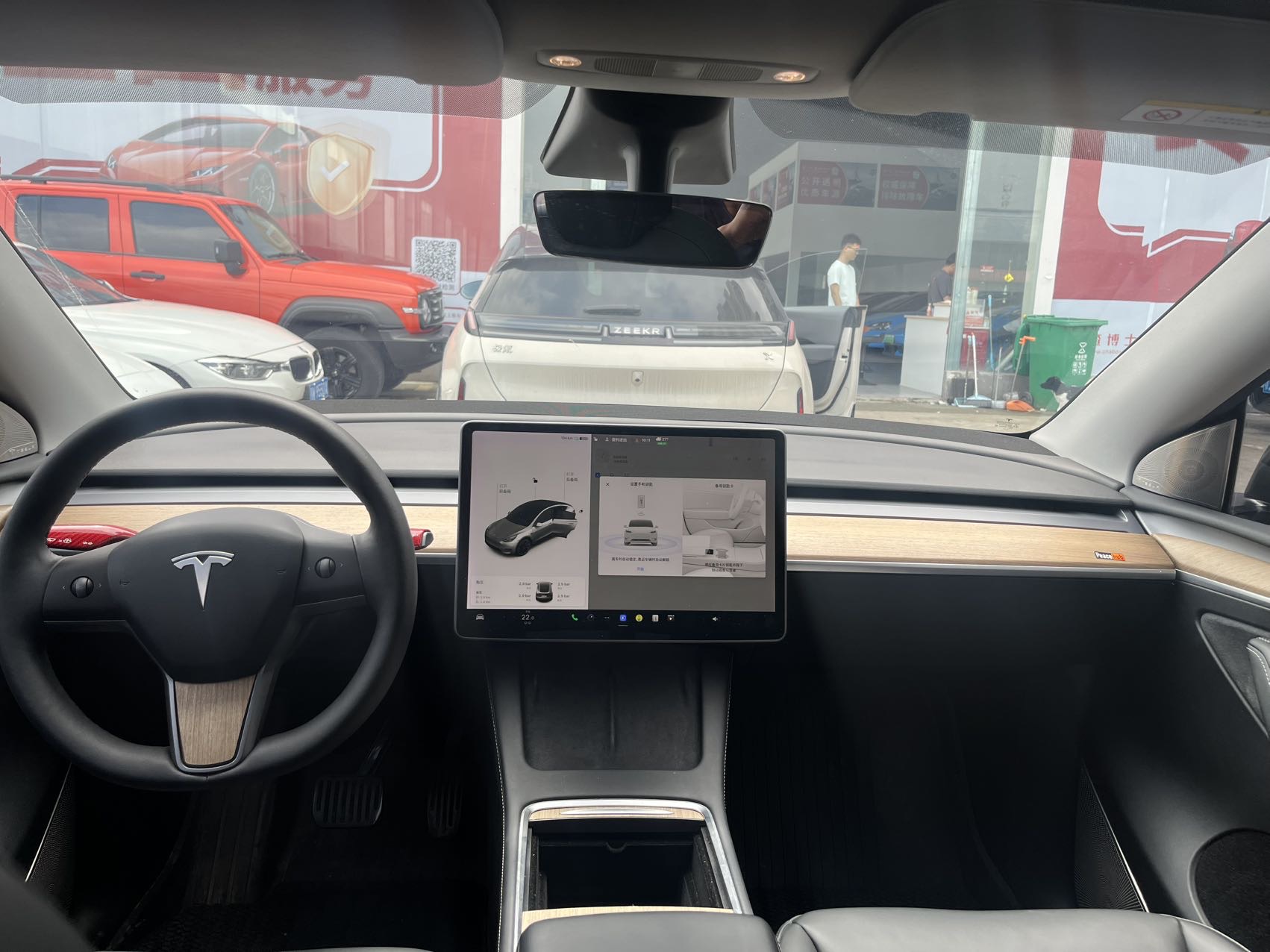 Tesla Model Y 2021 #5 Tesla Model Y 2021 car image #5