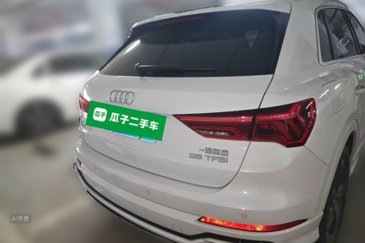 Audi Q3 2024 car image #6
