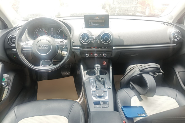 Audi A3 2016 car image #10
