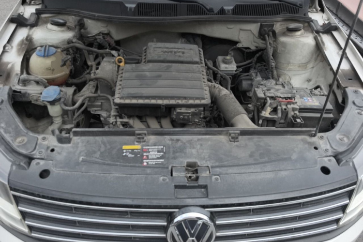 Volkswagen Lavida 2016 car image #18