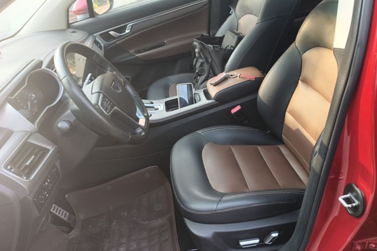 GEELY Emgrand GS 2017 car image #15