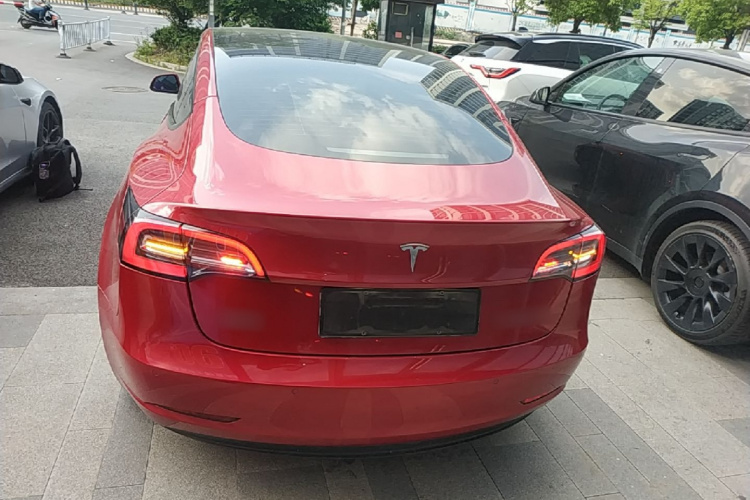 Tesla Model 3 2021 #6 Tesla Model 3 2021 immagine di auto #6
