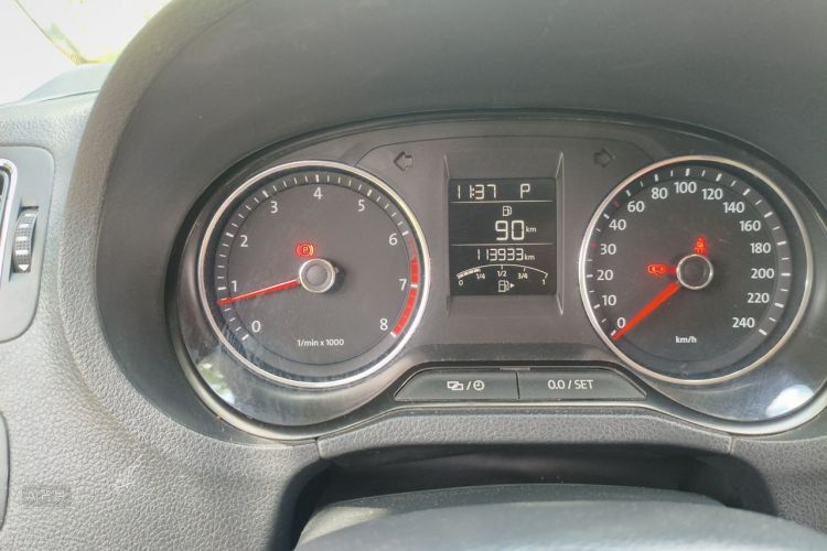 Volkswagen Polo 2016 #14 Volkswagen Polo 2016 car image #14