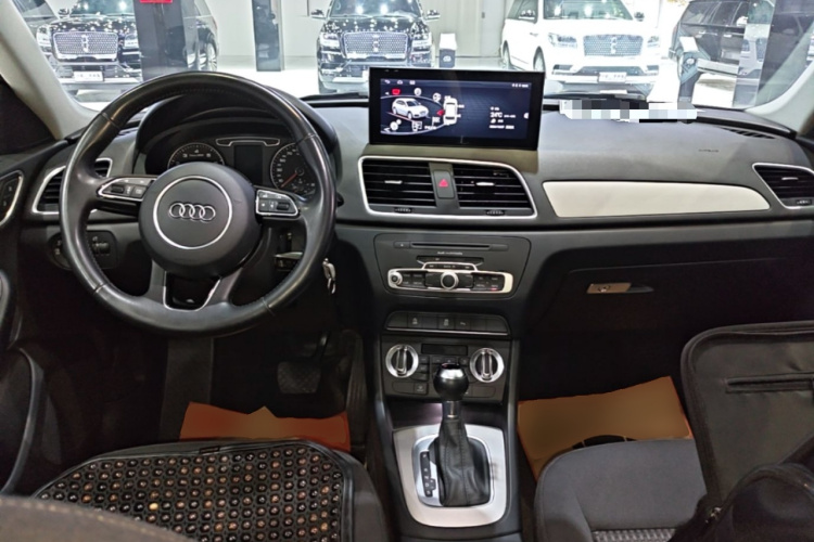 Audi Q3 2016 #10 Audi Q3 2016 car image #10