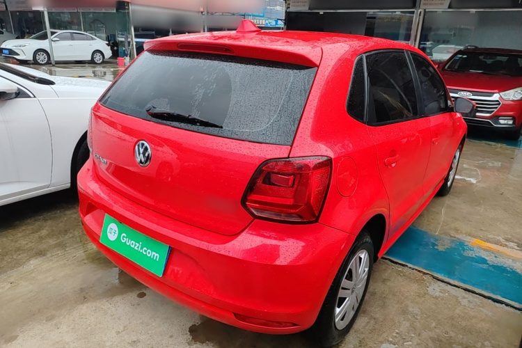 Volkswagen Polo 2017 car image #7