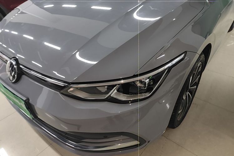 Volkswagen Golf 2022 car image #23