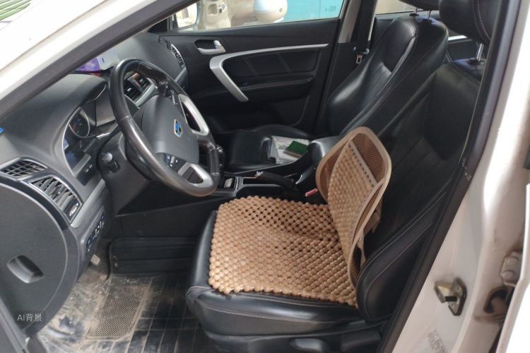 GEELY Emgrand 2016 car image #17