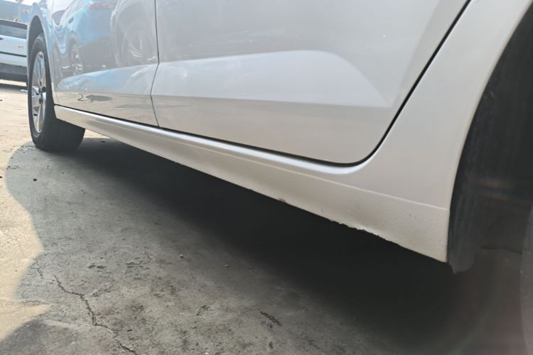 Volkswagen Polo 2022 car image #27