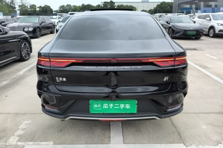 BYD Han 2024 #4 BYD Han 2024 car image #4