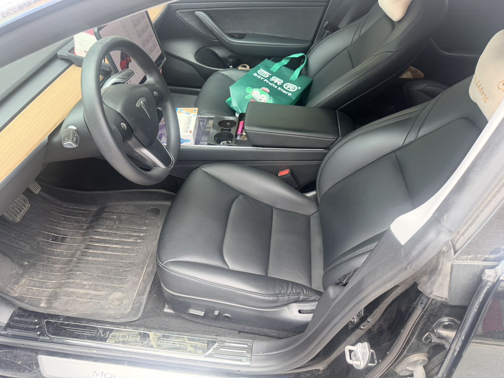 Tesla Model 3 2020 car image #5