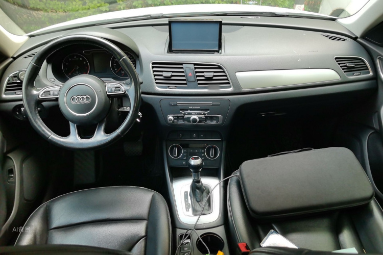 Audi Q3 2016 #11 Audi Q3 2016 car image #11