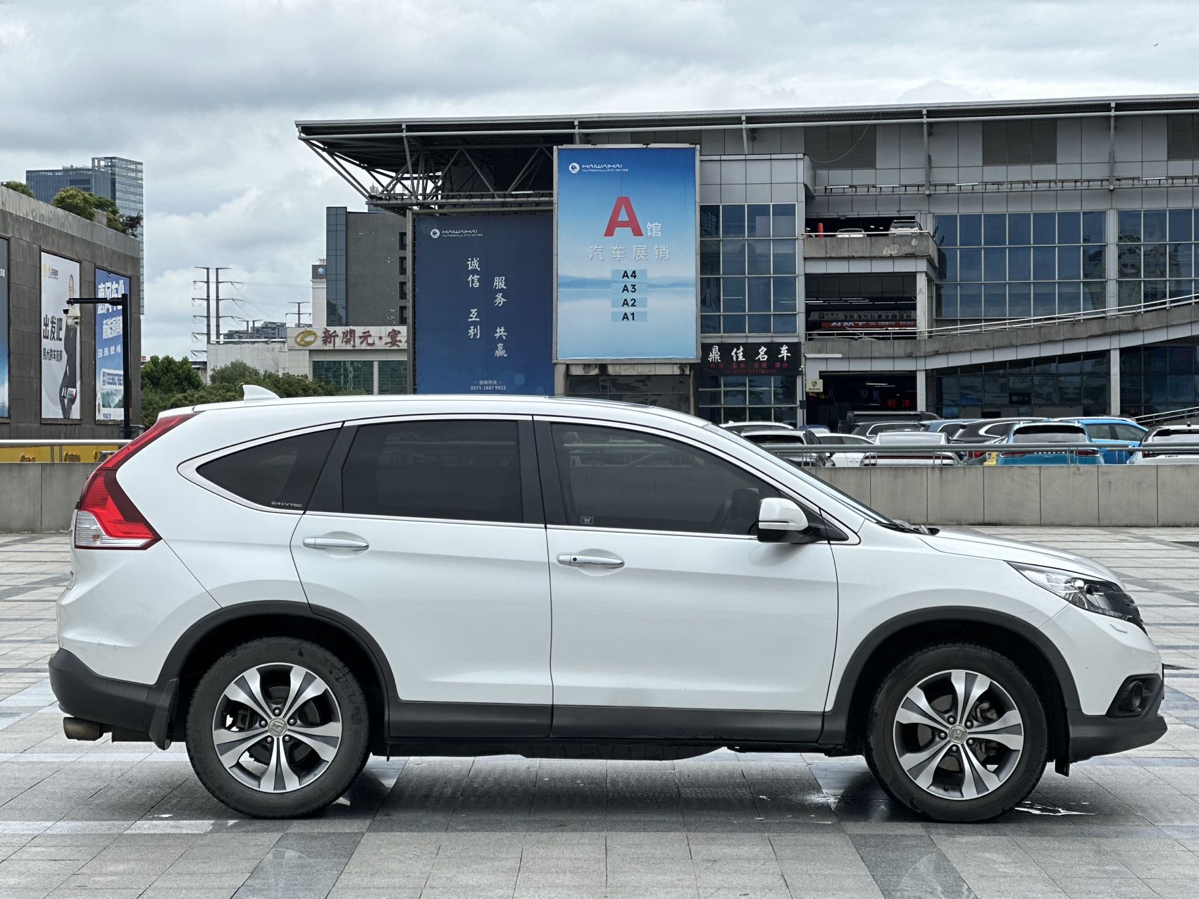 Honda CR-V 2012 car image #10