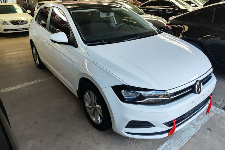 Volkswagen Polo 2020 car image #4