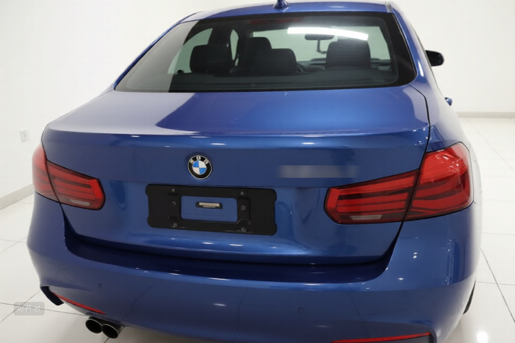 BMW 3 Series 2017 #6 BMW 3 Series 2017 car image #6