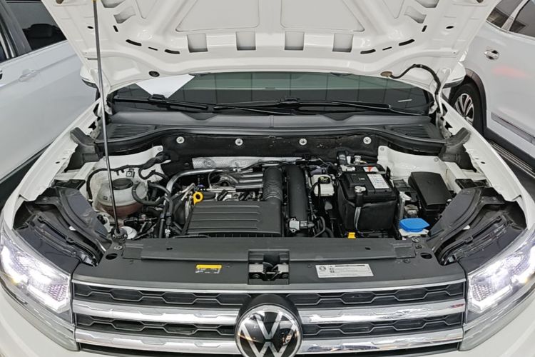 Volkswagen Tharu 2021 car image #20