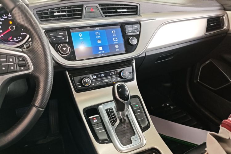 GEELY Emgrand GL 2017 #13 GEELY Emgrand GL 2017 car image #13
