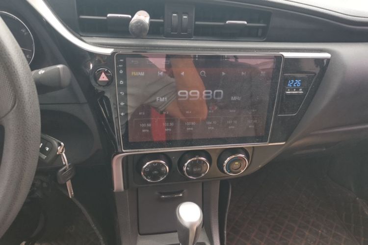 Toyota Corolla 2018 car image #13