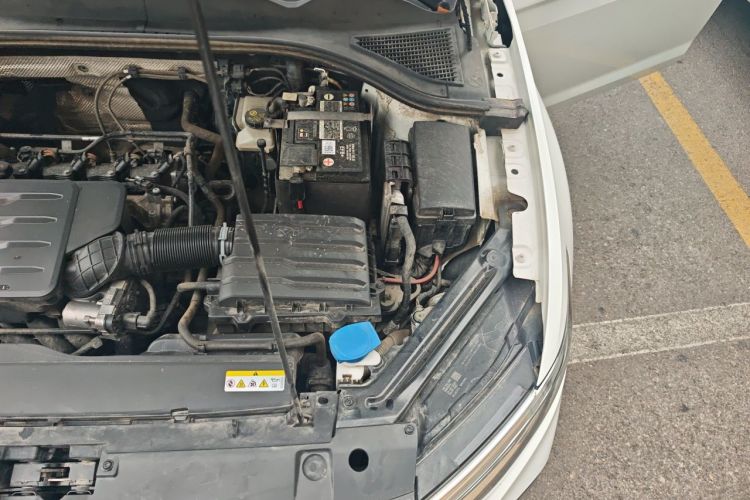 Volkswagen Bora 2023 car image #23
