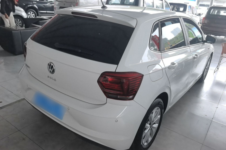 Volkswagen Polo 2019 car image #7