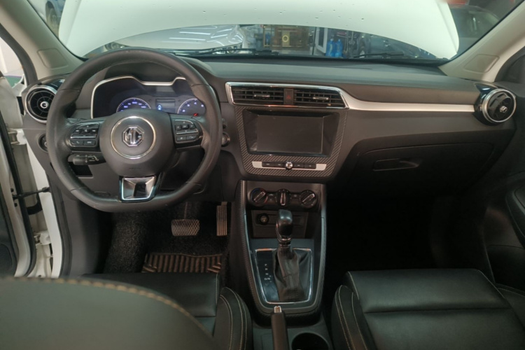 MG ZS 2018 #11 MG ZS 2018 car image #11