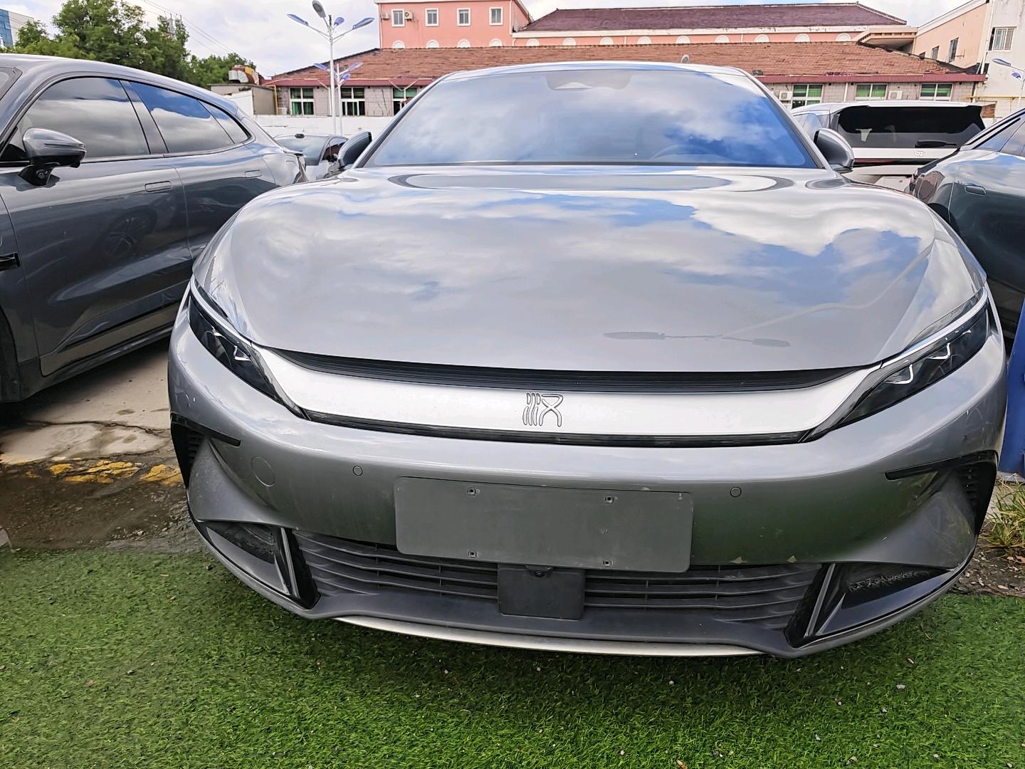 BYD Han 2023 imagem de carro #2