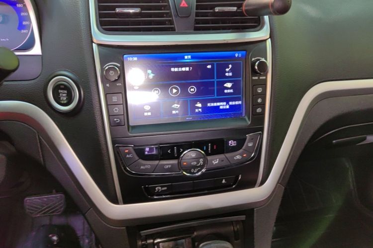 GEELY Emgrand 2016 #13 GEELY Emgrand 2016 car image #13