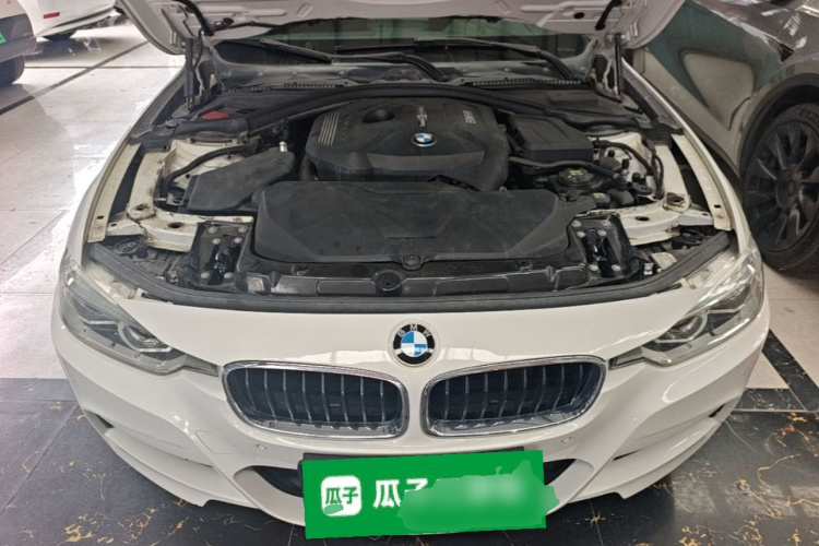 BMW 3 Series 2018 #20 BMW 3 Series 2018 car image #20