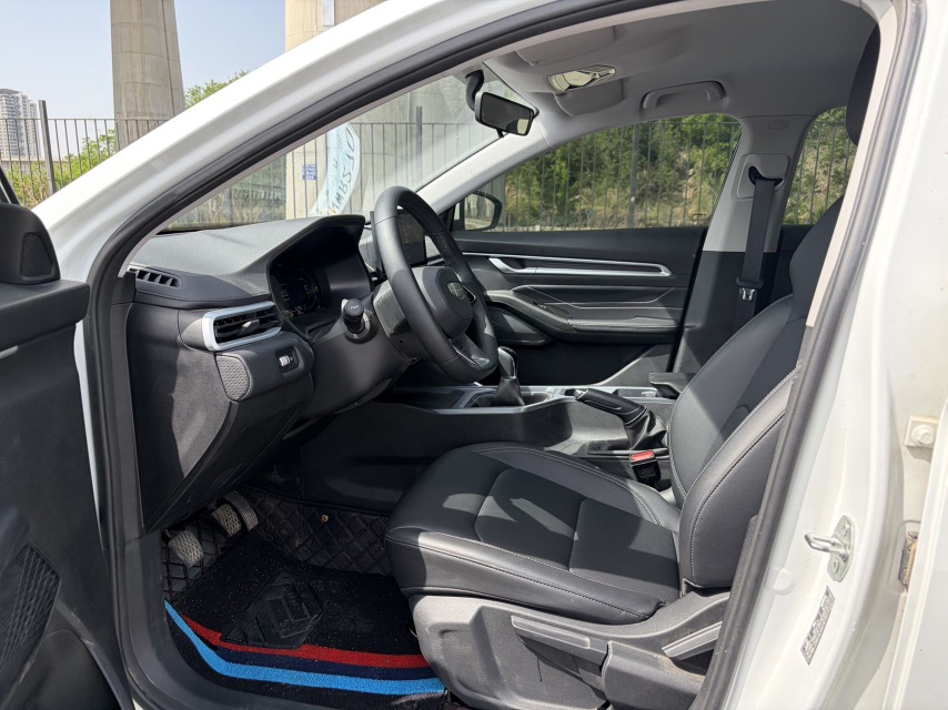 GEELY Emgrand 2025 #6 GEELY Emgrand 2025 imagen de coche #6