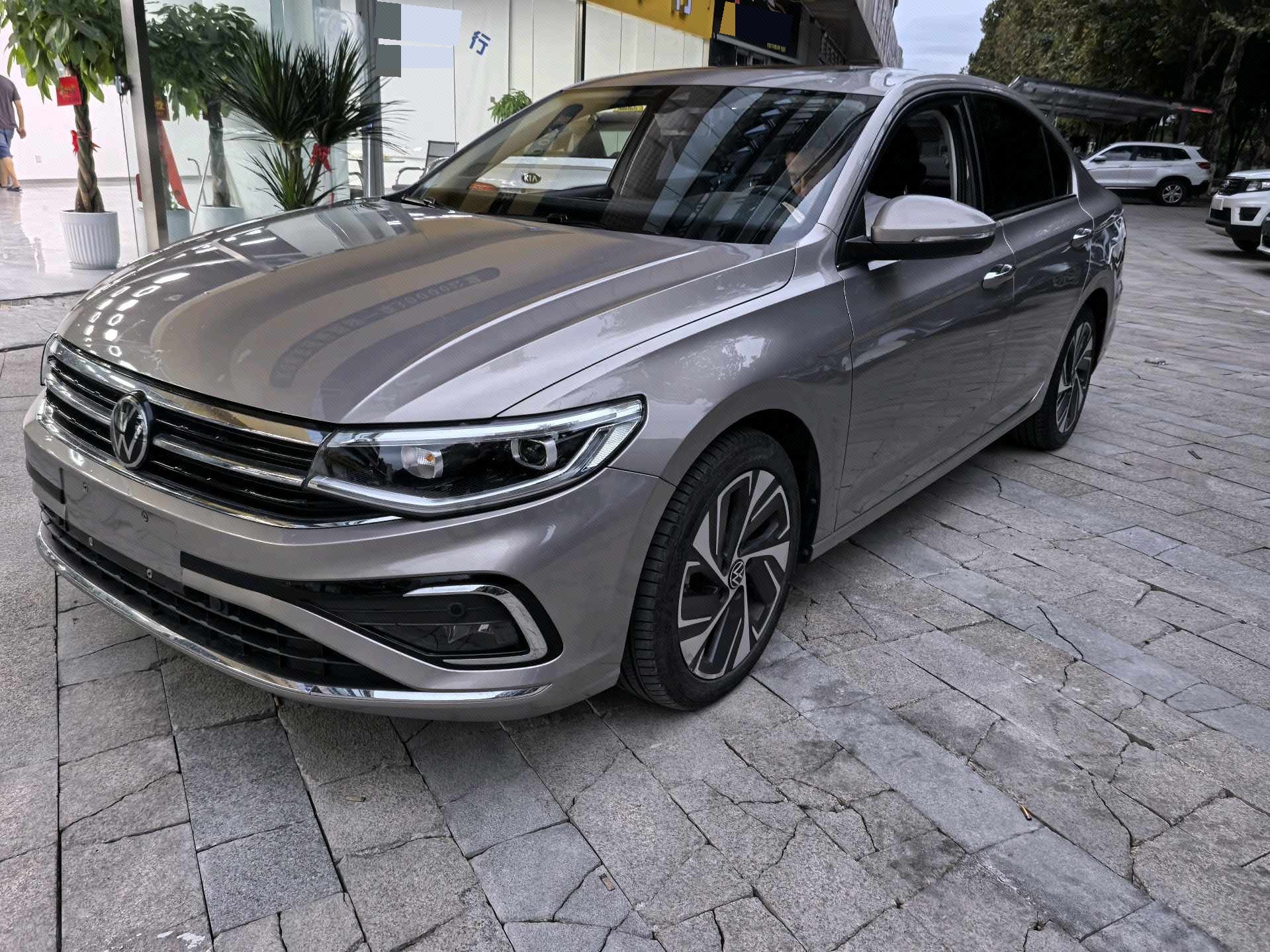 Volkswagen Bora 2022 car image 