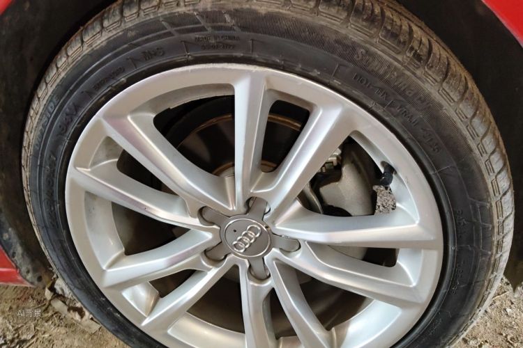 Audi A3 2018 car image #9