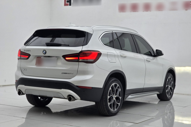 BMW X1 2022 car image #5