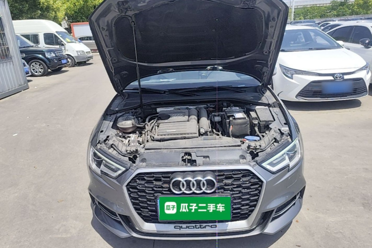 Audi A3 2018 car image #20