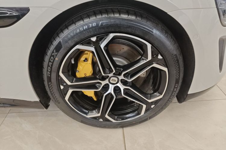 MI SU7 2025 image de voiture #9