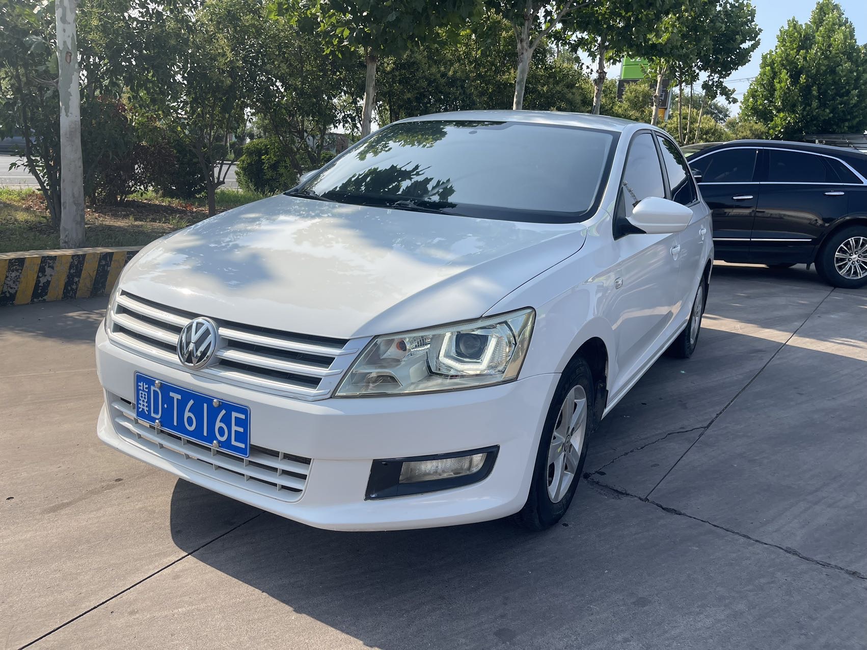 Volkswagen Santana 2015 car image 