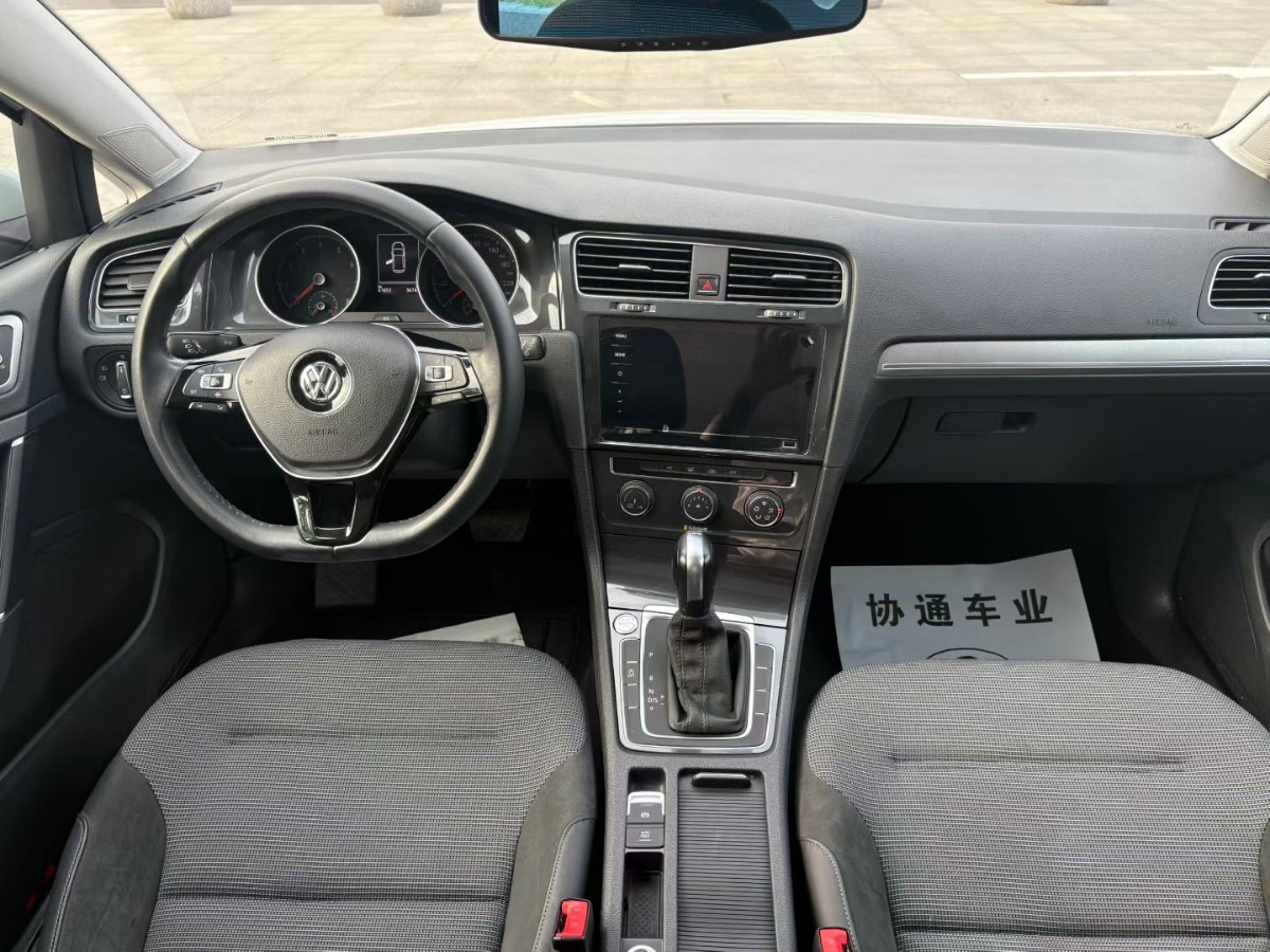 Volkswagen Golf 2020 #9 Volkswagen Golf 2020 car image #9