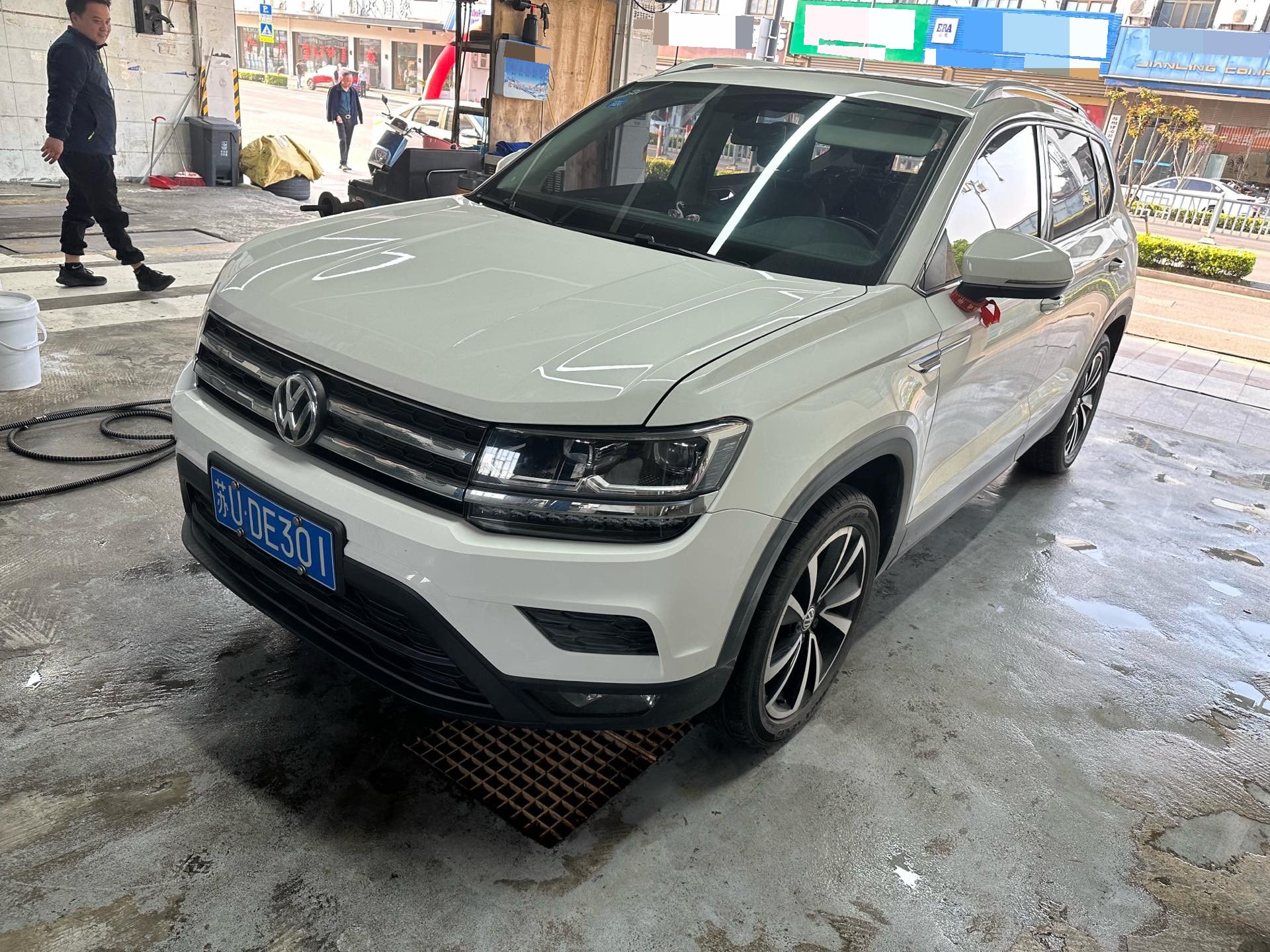 2019 car image 