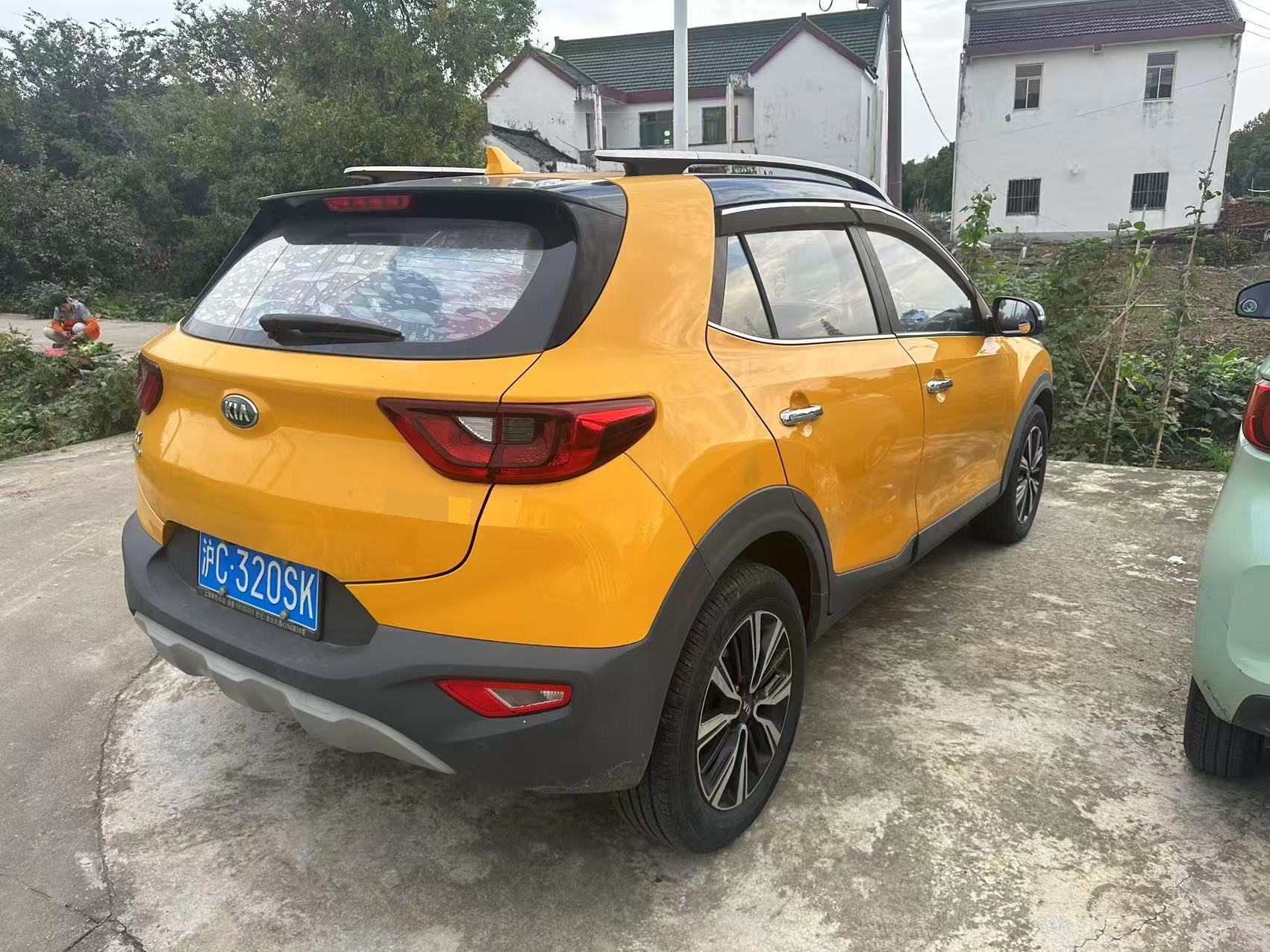 Kia KX1 2019 car image #2